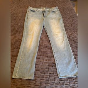 Levi’s 414 straight leg size 18w
